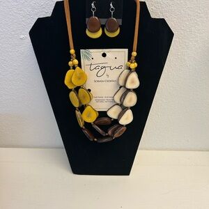 TAGUA by Soraya Cedeno Yellow, Tan & Brown Necklace and Matching Earring Set
